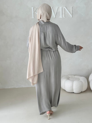 Lia Zweiteiler mit ÄRMELLOSEM KLEID