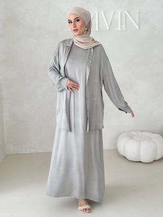 Lia Zweiteiler mit ÄRMELLOSEM KLEID