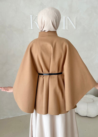 Lafée Cape mit Gürtel