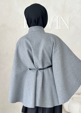 Lafée Cape mit Gürtel