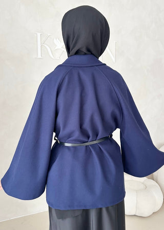 Liz Jacke mit Gürtel