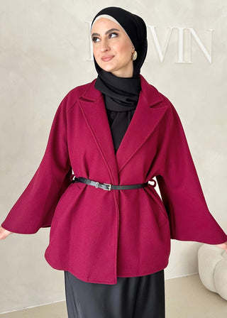 Liz Jacke mit Gürtel