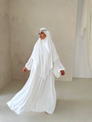 Moon Abaya