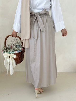 Lina Rock MIT SCHLEIFE