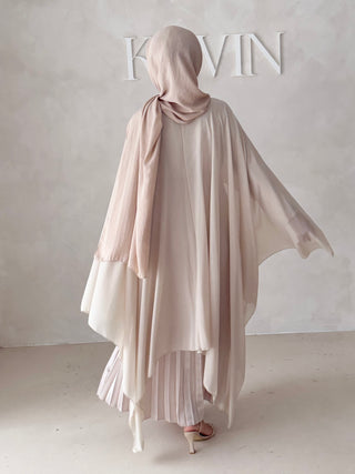 Plissee Abendkleid MIT Cape