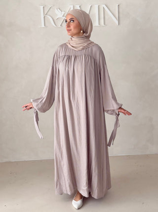 Sunday Abaya MIT Armdetails