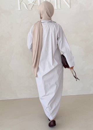 Liniertes Hemdkleid