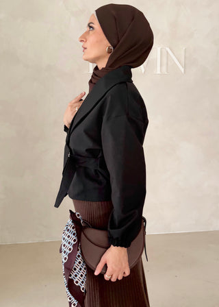 Short Jacke mit Gürteldetail