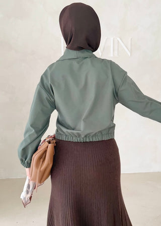 Short Jacke mit Gürteldetail