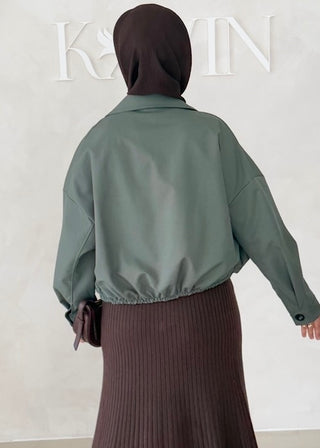 Short Jacke mit Knöpfen