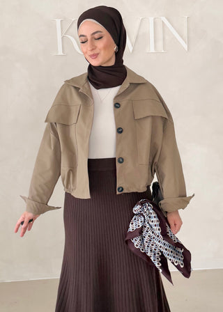 Short Jacke mit Knöpfen