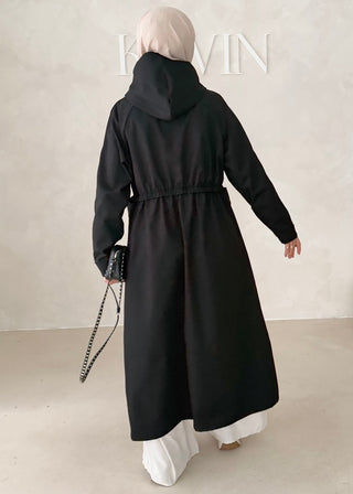 Jacke mit Reisverschluss und Kapuze
