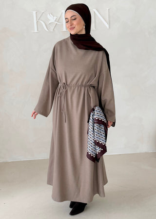 Soft Abaya mit Gürtel
