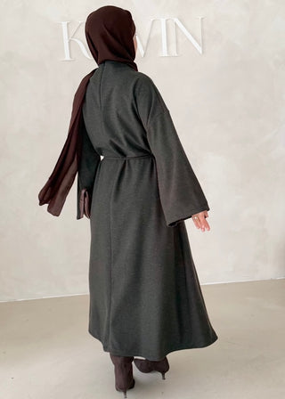 Soft Abaya mit Gürtel