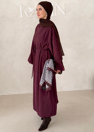 Soft Abaya mit Gürtel