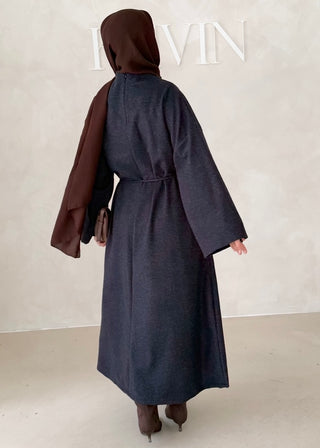 Soft Abaya mit Gürtel