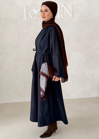 Soft Abaya mit Gürtel