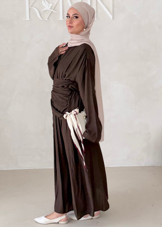 Maxikleid mit Raffungen