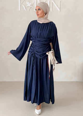 Maxikleid mit Raffungen