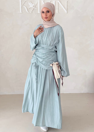Maxikleid mit Raffungen