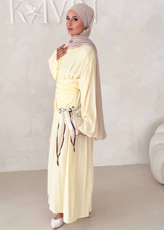 Maxikleid mit Raffungen