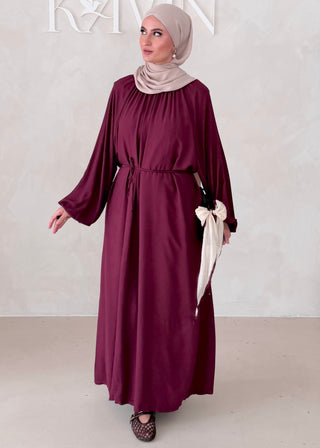 Nefes Abaya MIT GÜRTEL