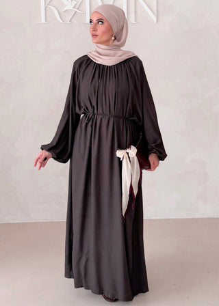 Nefes Abaya MIT GÜRTEL