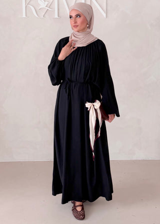 Nefes Abaya MIT GÜRTEL