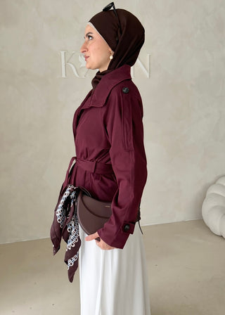 Short Trenchcoat mit Gürtel