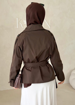 Short Trenchcoat mit Gürtel