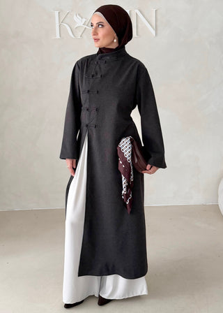 Japandi Kleid mit Schlitz