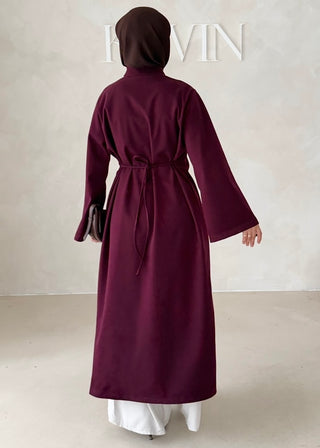 Japandi Kleid mit Schlitz