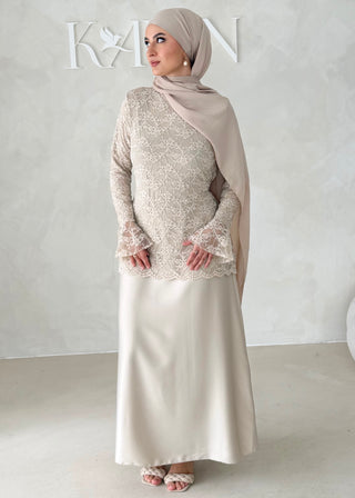 Abendkleid aus Spitze