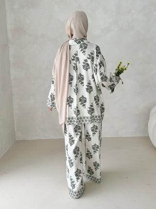 Aisha 2-Teiler
