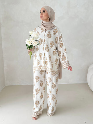 Aisha 2-Teiler