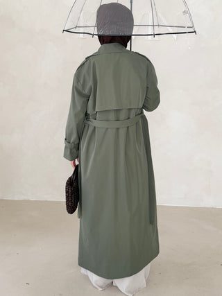 Langer Trenchcoat