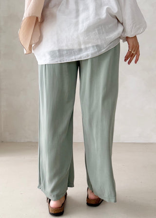 Nefes Hose MIT Schnürchen