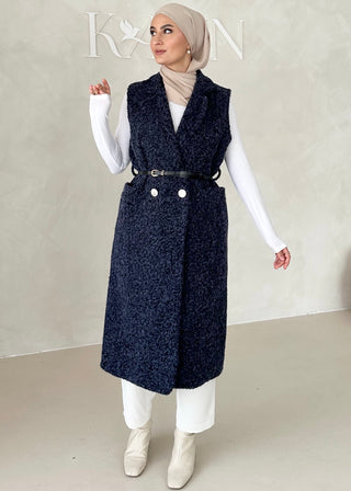 Ärmellose Weste mit Gürtel