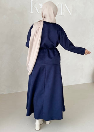 Zweiteiler in Wildlederoptik