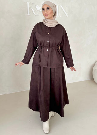 Zweiteiler in Wildlederoptik