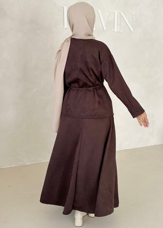 Zweiteiler in Wildlederoptik