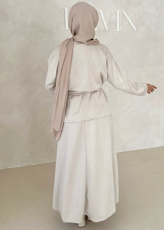 Zweiteiler in Wildlederoptik