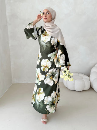 Alora Kleid