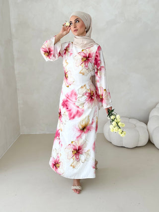 Alora Kleid