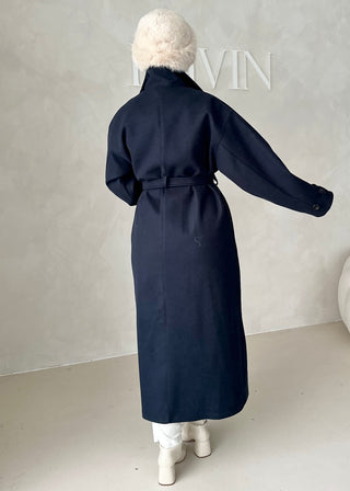 Nika Mantel mit Stehkragen