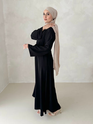 Flóra Satinkleid