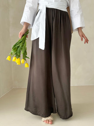 Lia Hose