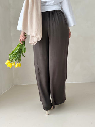 Lia Hose