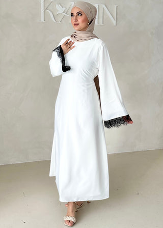 Dantel Abaya
