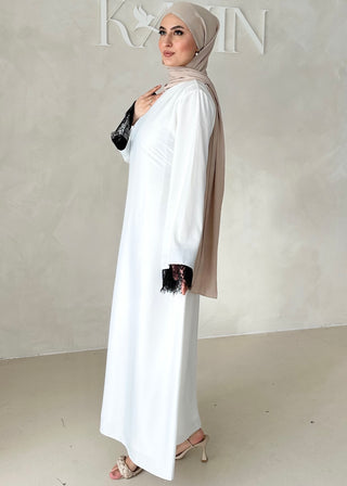 Dantel Abaya